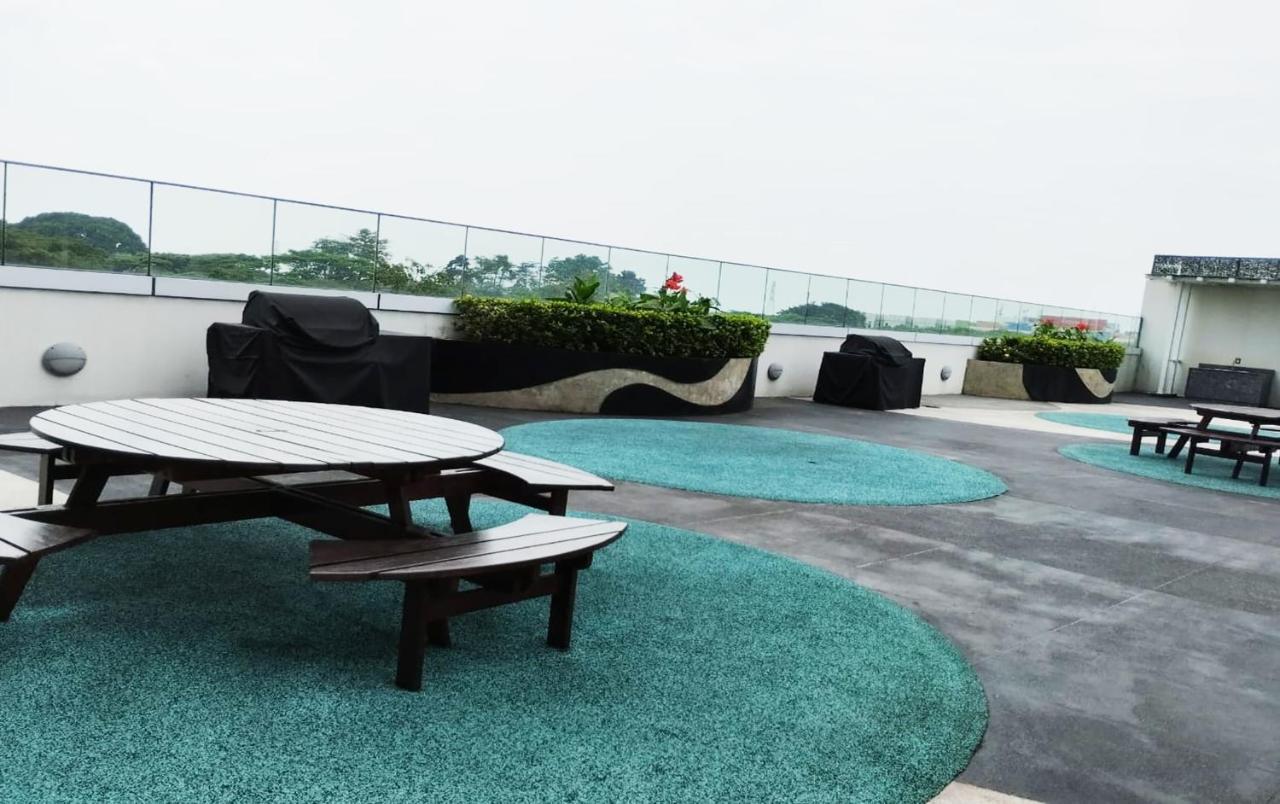 U Residence Tower2 Supermal By Lippo Karawaci Klapadua Εξωτερικό φωτογραφία